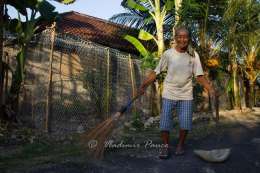 Cleaning, Indonesia
