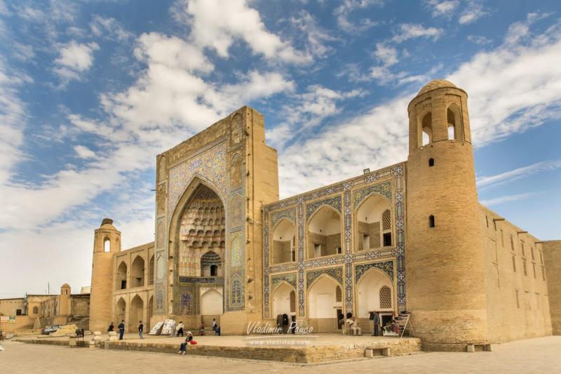 Abdulaziz khan madrasah, Bukhara