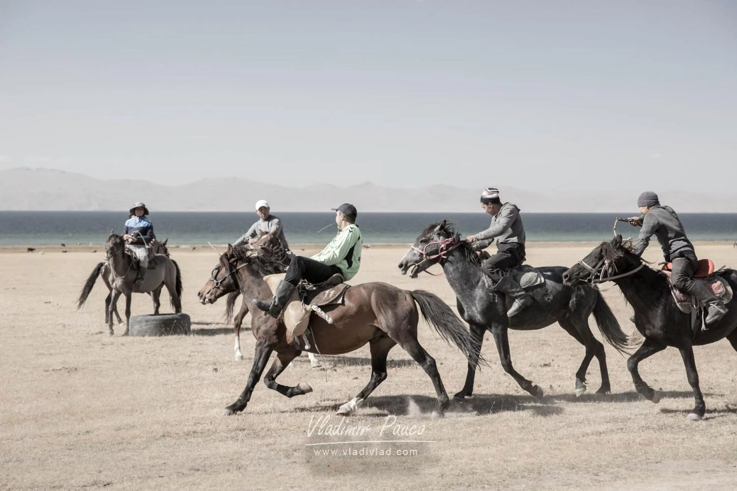 Buzkashi, Kok-boru